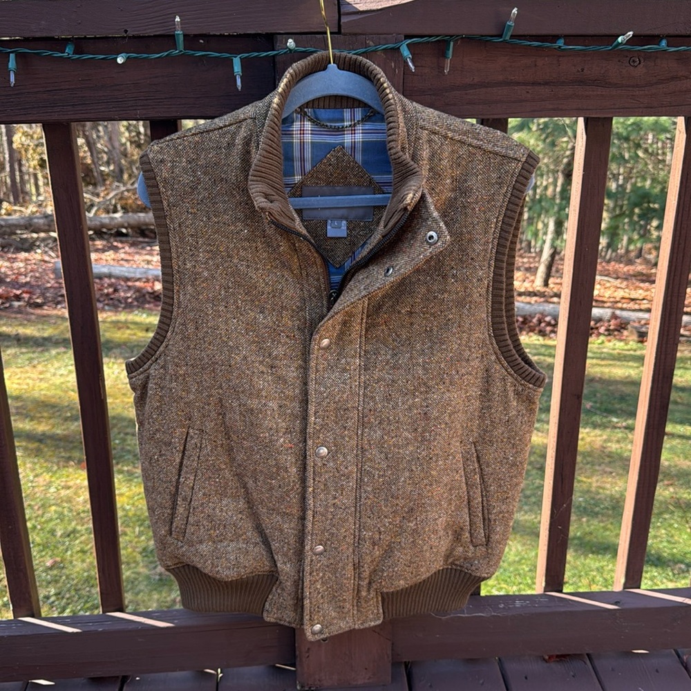 Hickey Freeman Virgin Wool Tweed Style Vest
